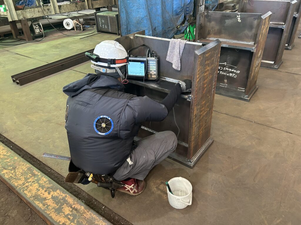 三重県 四日市市 鉄骨工事 鋼構造物工事 鉄骨製作 Hグレード認定 建築 鉄骨製作工場 鉄骨 鉄構 溶接 国土交通省認定工場